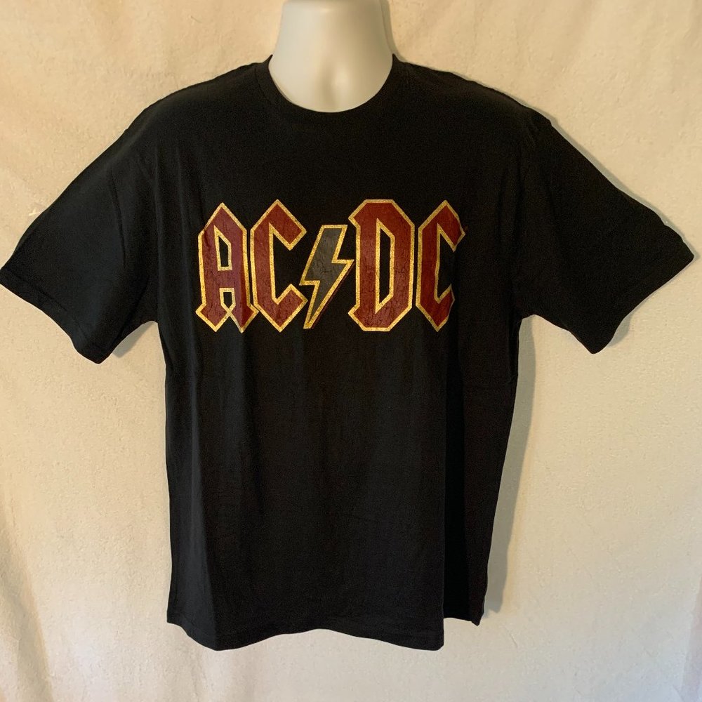 NWT Rare ACDC Metallic Gold Outlined Logo T Shirt